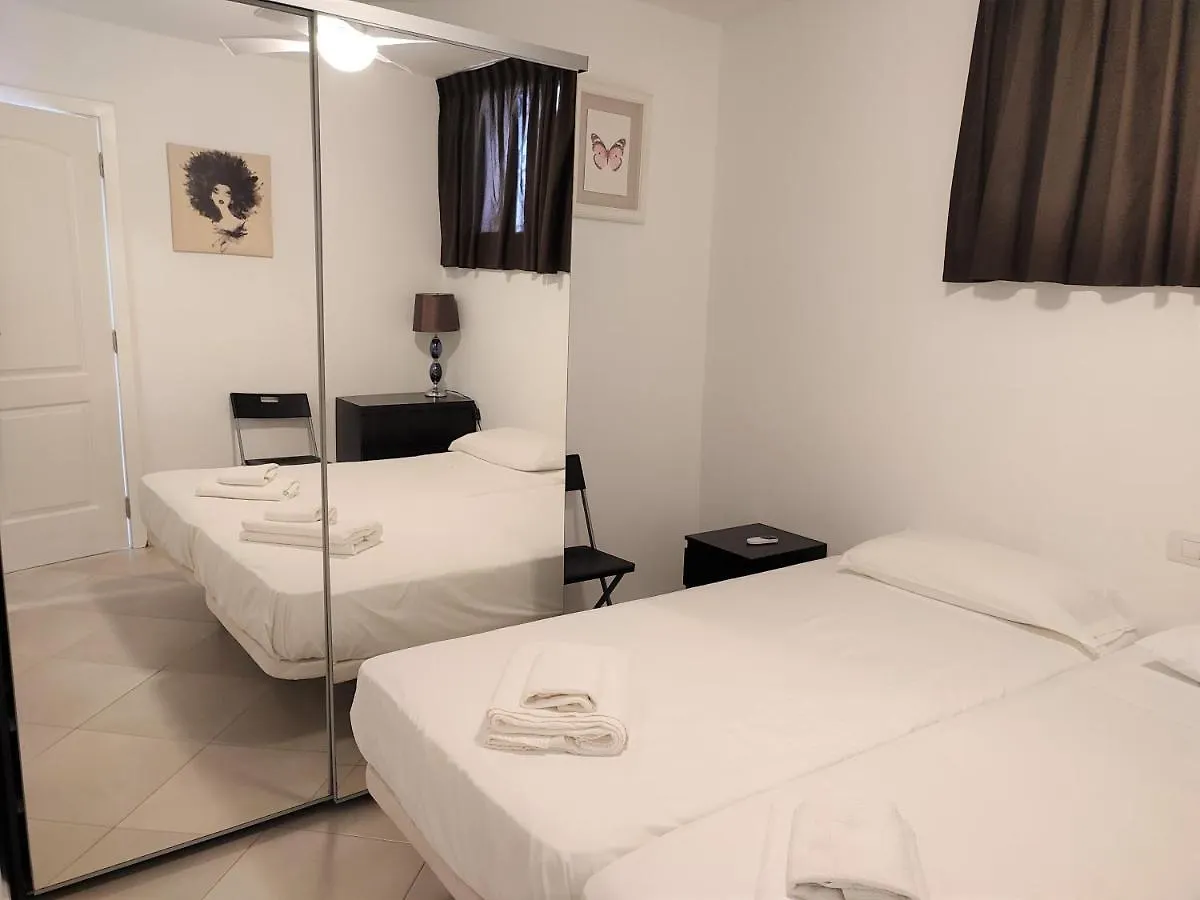 Apartamento Claudia En Parque Santiago 1 Playa de las Americas  0*, Playa de las Americas (Tenerife) Spain